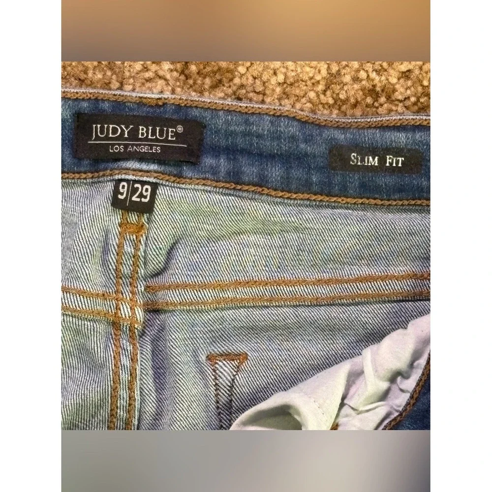 Judy Blue Slim Fit Distressed Skinny Jeans Size 9/29 Medium Wash Stretch‎ Denim